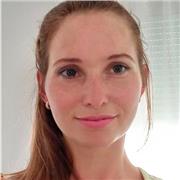 Profesora de escultura, dibujo y pintura - Clases para todas las categorías de edad: niños, estudiantes, adultos, mayores